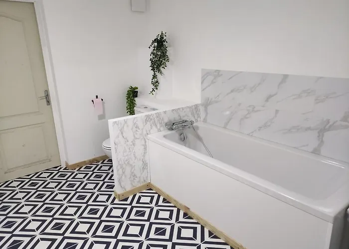 Konukevi Le Val Thaon